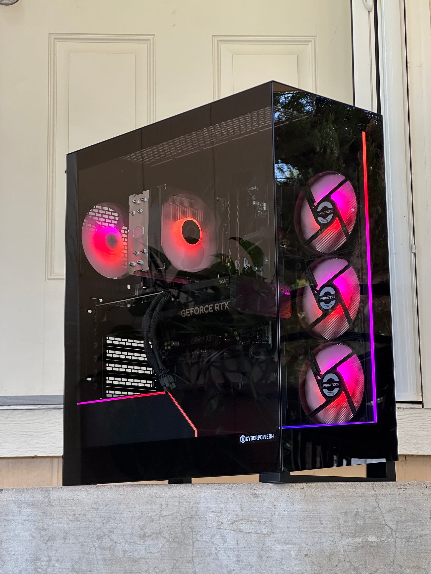 Gaming pc / Ryzen 7 7700 / RTX 4060 Ti 16GB / 32GB DDR5 / 2TB MSI Nvme ssd / Windows 11