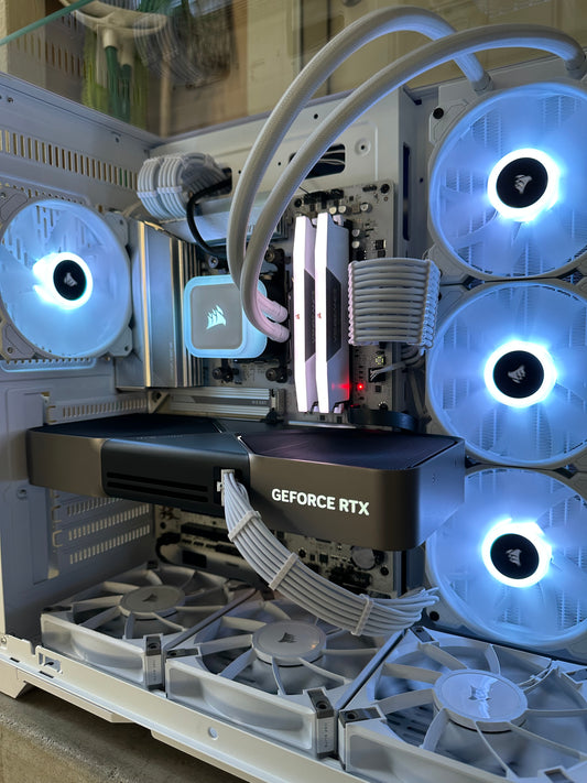 RTX 5080 / Ryzen 9 7950X / 32GB 6000MHz DDR5 / 2TB nvme ssd / Windows 11