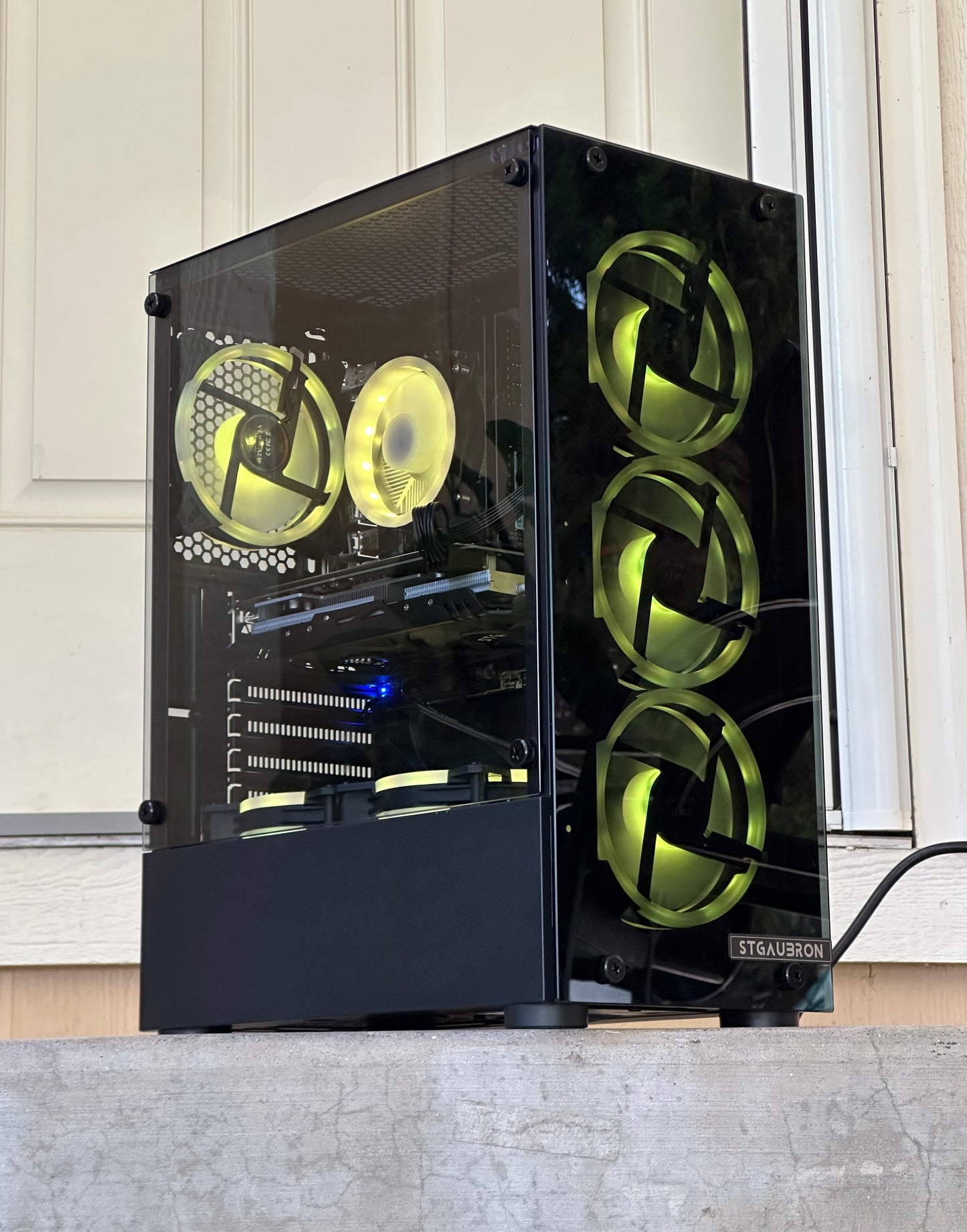 Gaming pc / RTX 2060 Super / i7-6700K / 32GB ram / 1tb ssd / windows 10