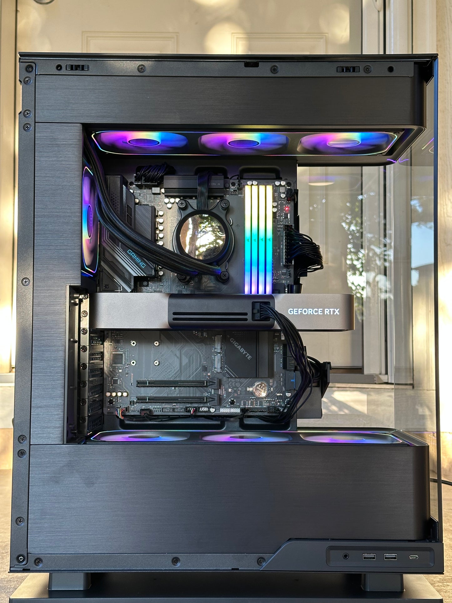 Rtx 5080 FE / Ryzen 7 9800X3D / 64GB DDR5 / 2TB Nvme / Windows 11