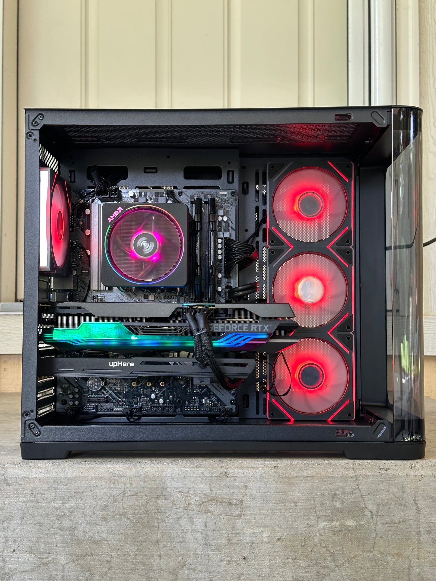 RTX 3080 Ti / Ryzen 9 5900x / 32GB 3200MHz / 1TB nvme ssd / windows 11