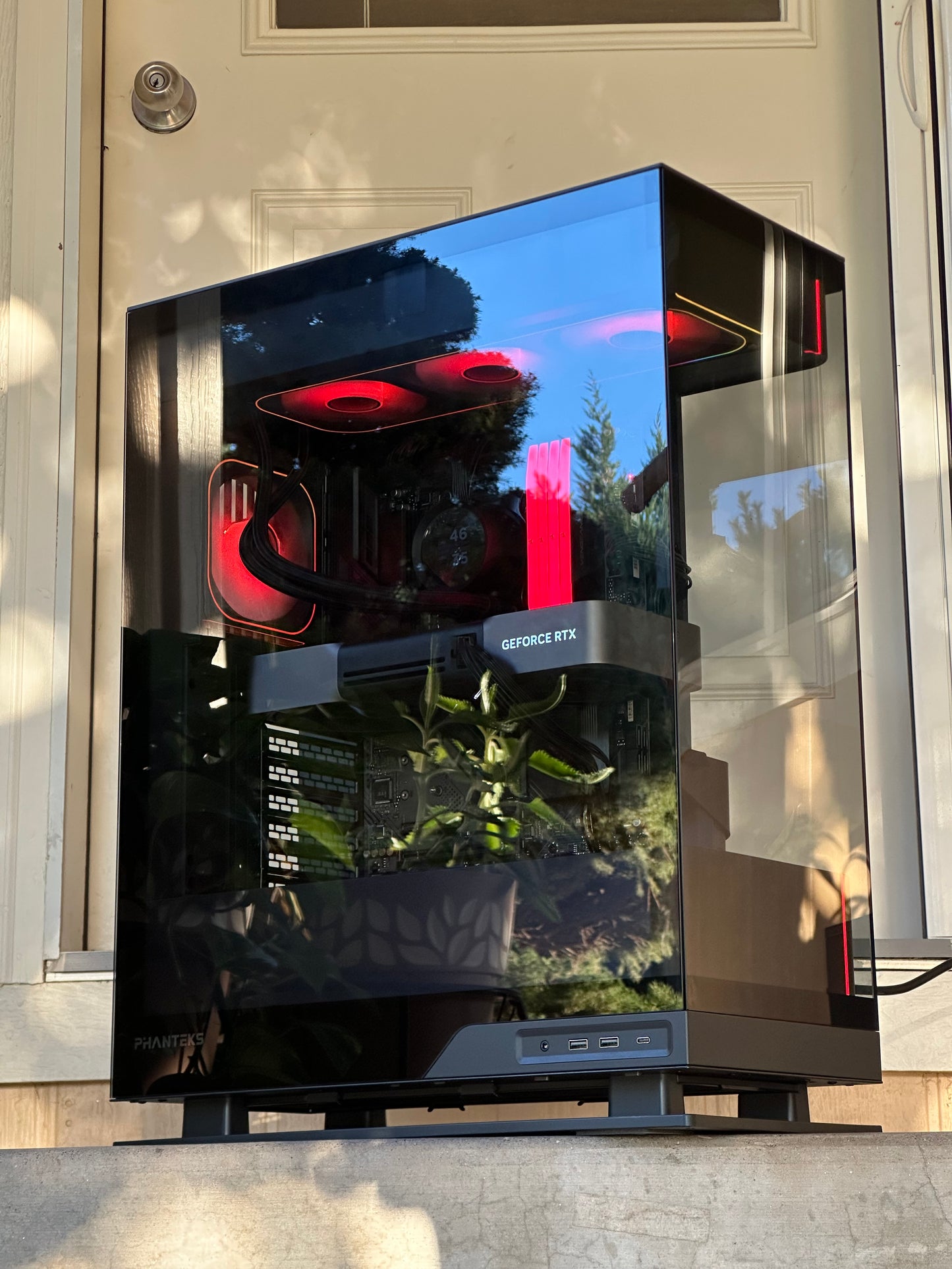 Rtx 5080 FE / Ryzen 7 9800X3D / 64GB DDR5 / 2TB Nvme / Windows 11