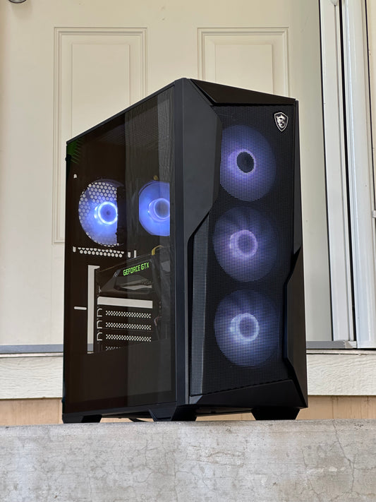 Gaming pc / Gtx 1070 / i7-6700 / 16GB 3600Mhz / 512GB SSD / 600w psu