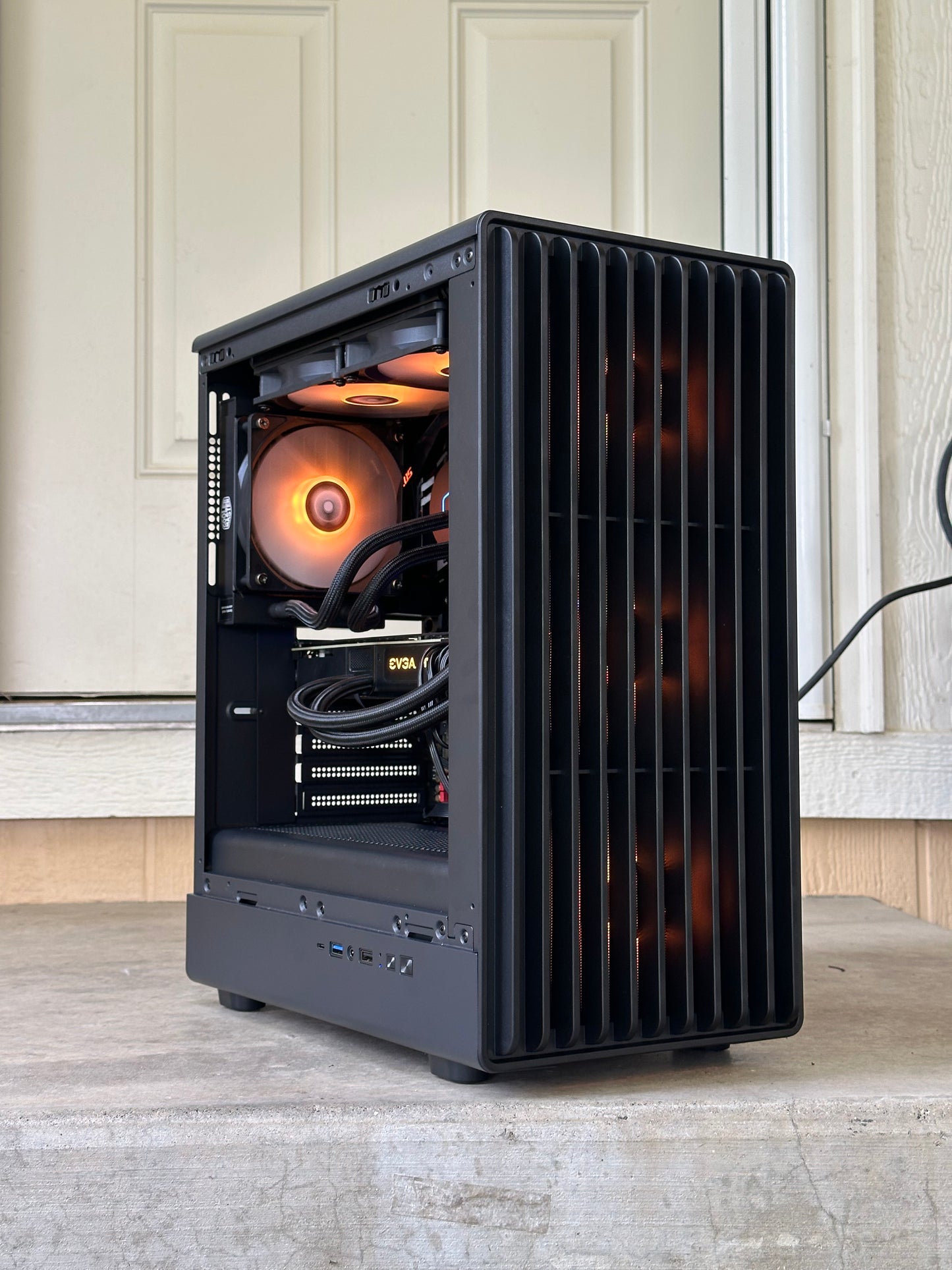 RTX 3080 / i7-9700k / 16GB DDR4 / 1500GB Storage / Windows 11 / liquid cooled system
