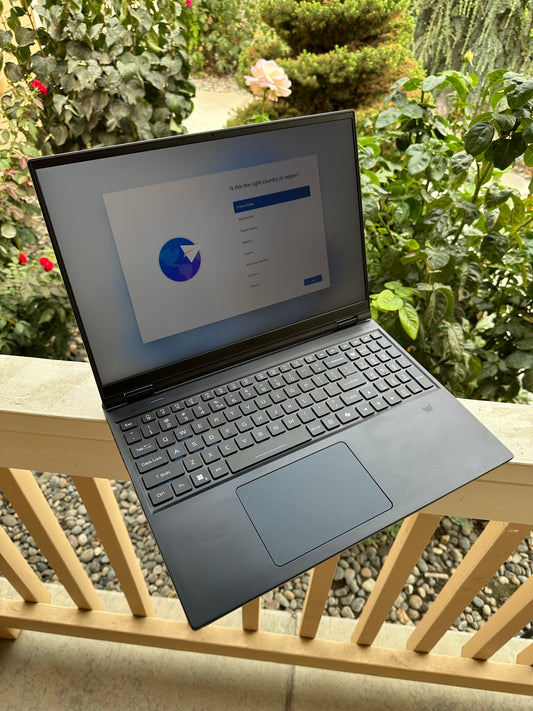 i7-14700HX / RTX 4070 / 40GB DDR5 Ram / 1TB nvme ssd / windows 11